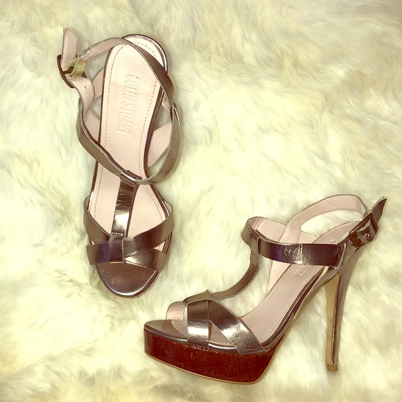 Colin Stuart Ankle Strap Platform Heels - Picture 2 of 5